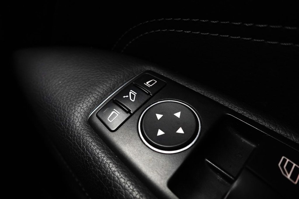 Used Mercedes-Benz E Class 2015 for sale - 77218561: Photo 45