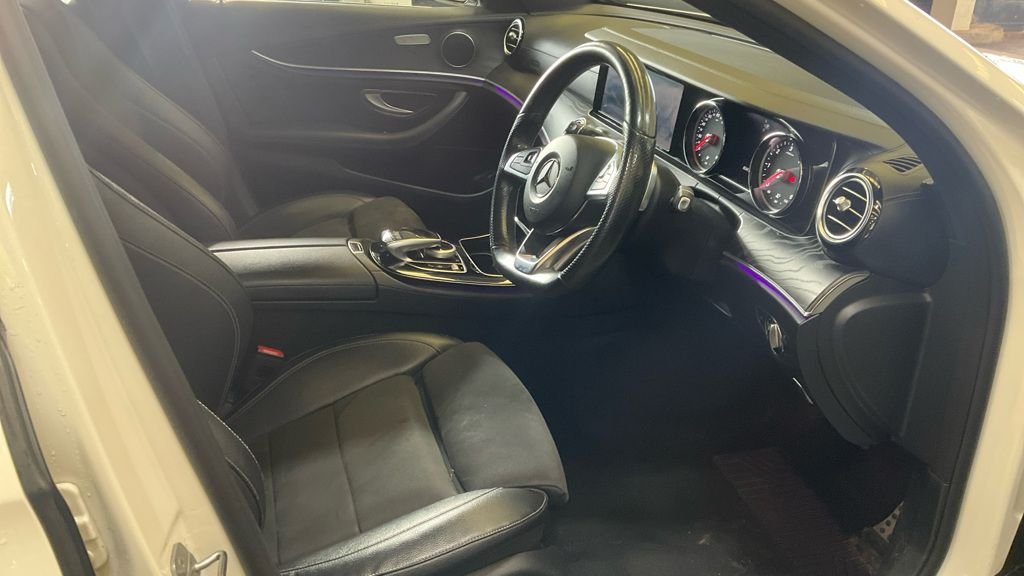 Used Mercedes-Benz E Class 2018 for sale - 76396083: Photo 2