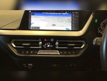 Used BMW 1 Series 2023 for sale - 77720100: Photo