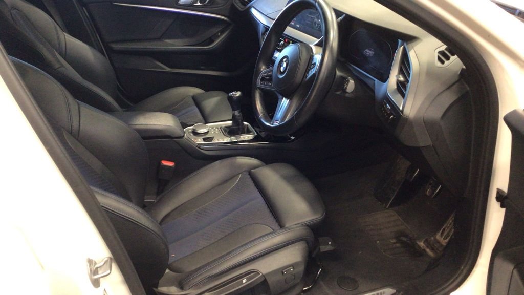 Used BMW 1 Series 2023 for sale - 77720100: Photo 3