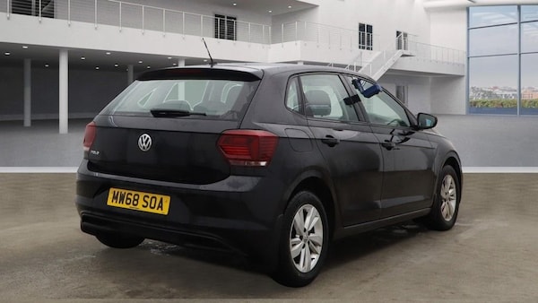 Used Volkswagen Polo 2018 for sale - 76172927: Photo 8