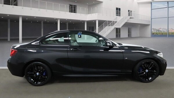 Used BMW 2 Series 2017 for sale - 76105801: Photo 9