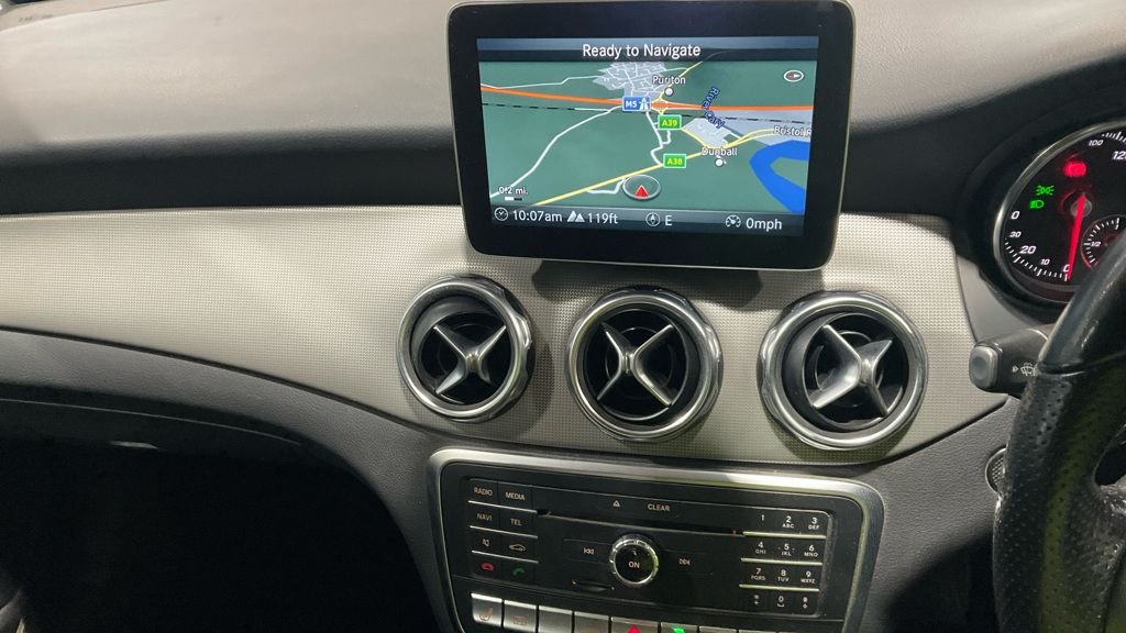 Used Mercedes-Benz GLA 2019 for sale - 77122283: Photo 2