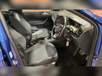 Used Volkswagen Polo 2019 for sale - 76267332: Photo 2