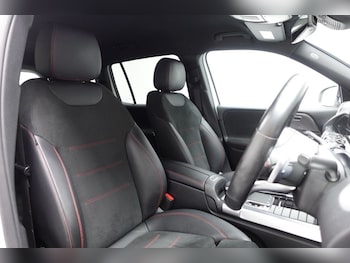 Used Mercedes-Benz GLB 2020 for sale - 79584699: Photo