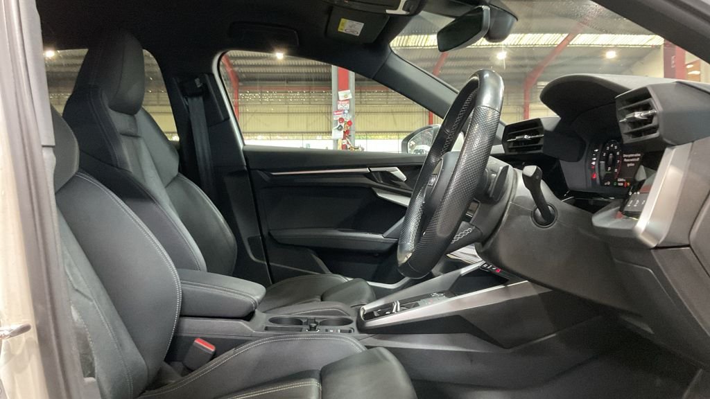 Used Audi A3 2021 for sale - 76867999: Photo 2