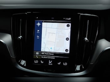 Used Volvo V60 2022 for sale - 79584925: Photo