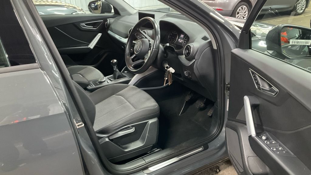 Used Audi Q2 2017 for sale - 76430270: Photo 2