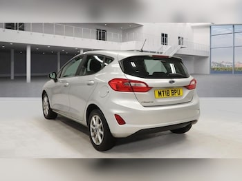 Used Ford Fiesta 2018 for sale - 77122266: Photo