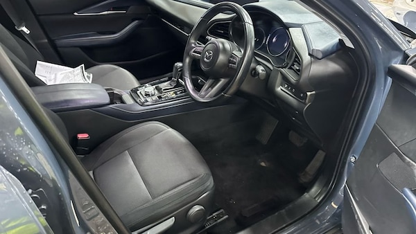 Used Mazda CX-30 2020 for sale - 76147932: Photo 2
