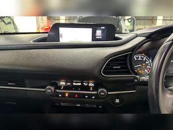 Used Mazda CX-30 2020 for sale - 76147932: Photo