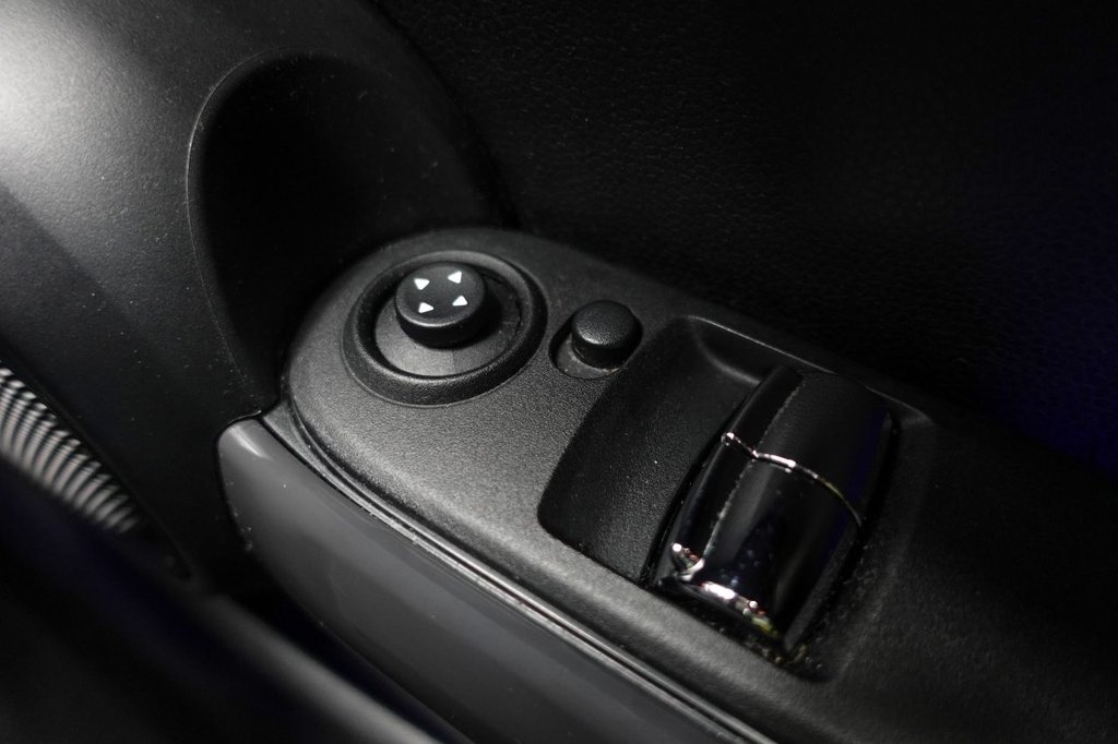 Used MINI Hatch 2014 for sale - 77111033: Photo 39