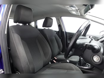 Used Ford Fiesta 2017 for sale - 79584453: Photo