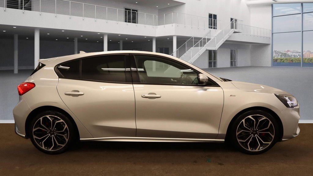 Used Ford Focus 2021 for sale - 76333942: Photo 6