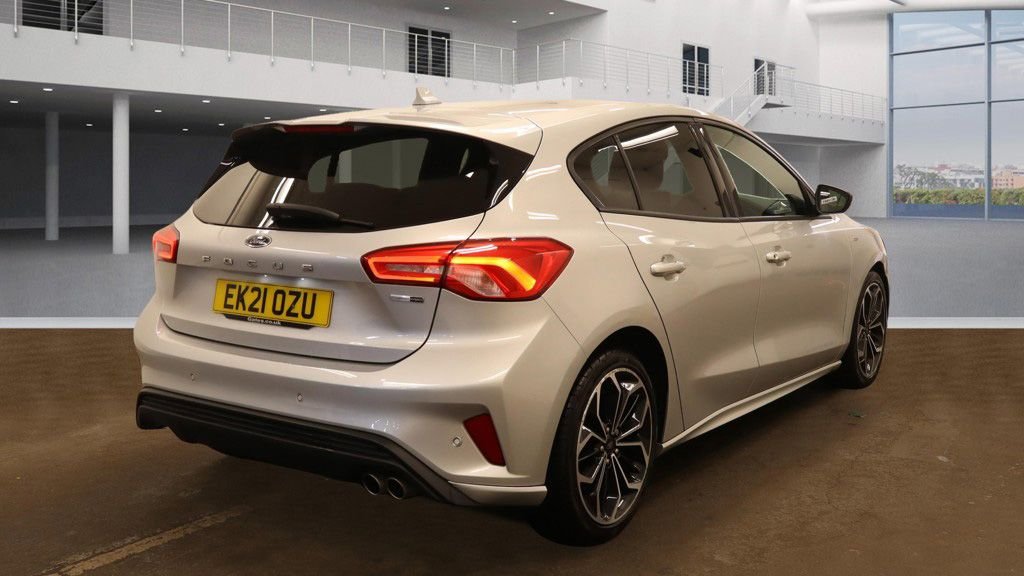 Used Ford Focus 2021 for sale - 76333942: Photo 8