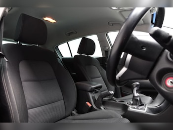 Used Kia Sportage 2018 for sale - 76654710: Photo