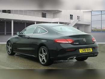 Used Mercedes-Benz C Class 2016 for sale - 77936914: Photo