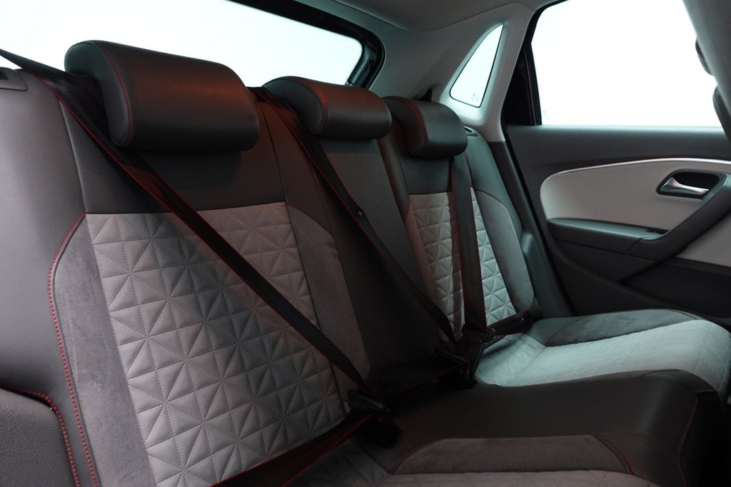 Used Volkswagen Polo 2017 for sale - 76172929: Photo 18