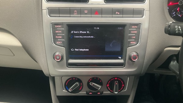 Used Volkswagen Polo 2017 for sale - 76172929: Photo 3