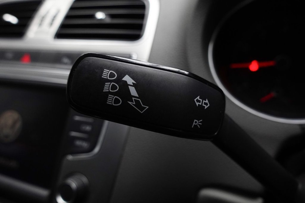 Used Volkswagen Polo 2017 for sale - 76172929: Photo 40