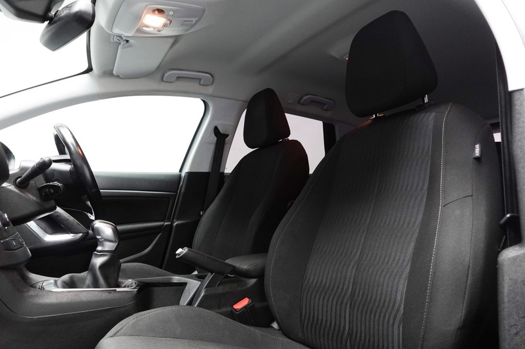 Used Peugeot 308 SW 2017 for sale - 76535791: Photo 15