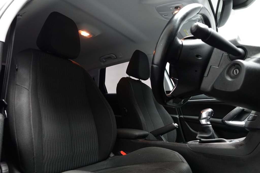 Used Peugeot 308 SW 2017 for sale - 76535791: Photo 2