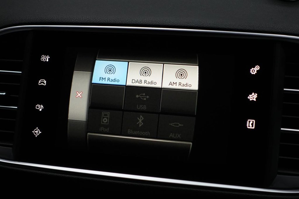 Used Peugeot 308 SW 2017 for sale - 76535791: Photo 27