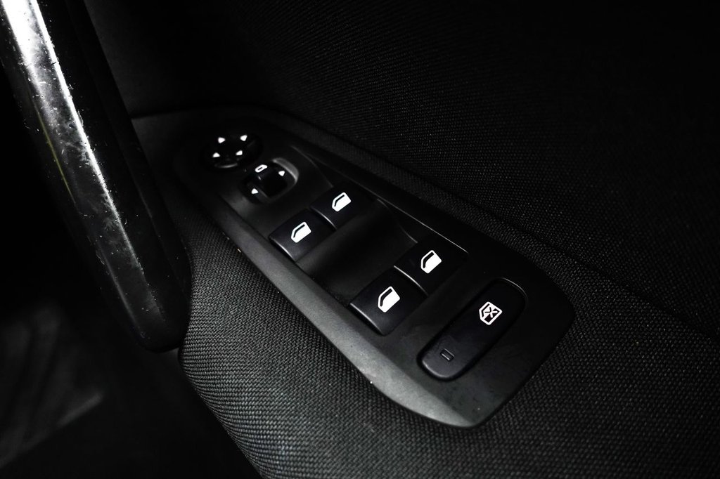 Used Peugeot 308 SW 2017 for sale - 76535791: Photo 36