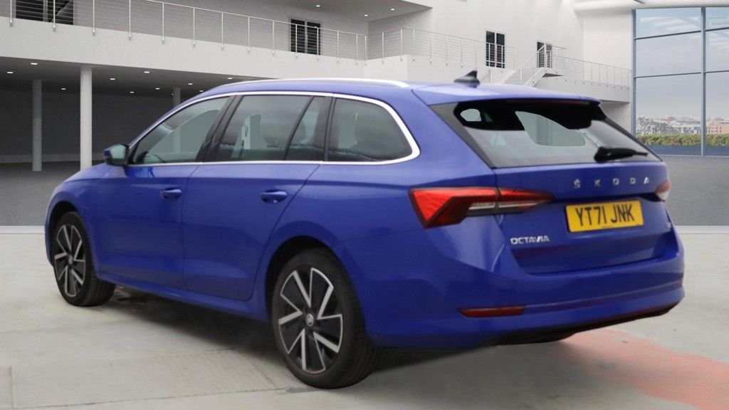 Used Skoda Octavia 2021 for sale - 77110771: Photo 6