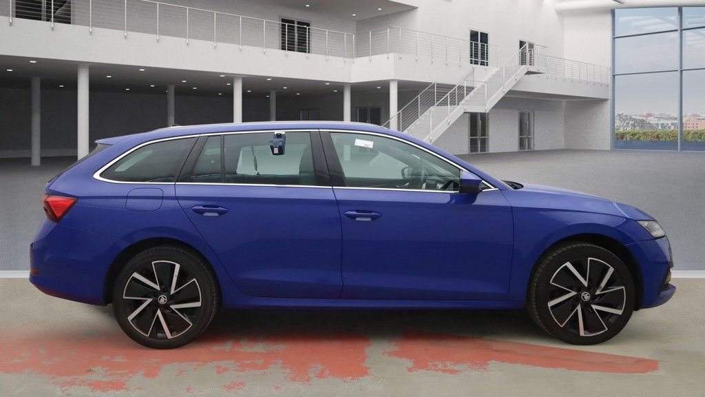 Used Skoda Octavia 2021 for sale - 77110771: Photo 9