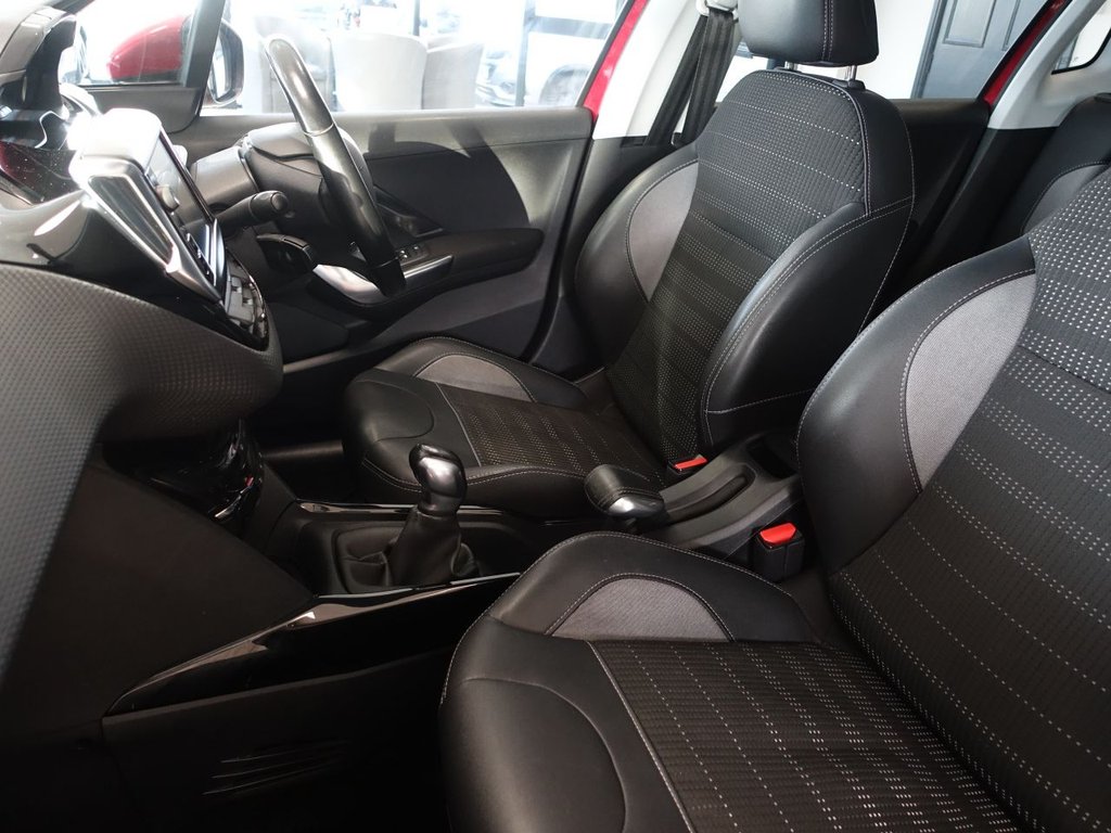 Used Peugeot 2008 2016 for sale - 77026817: Photo 17