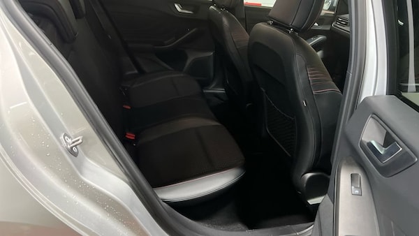 Used Ford Focus 2019 for sale - 76210802: Photo 12