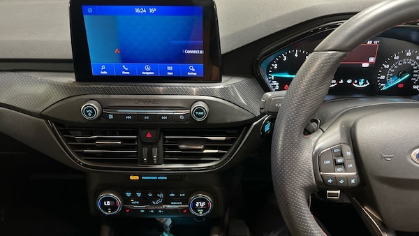 Used Ford Focus 2019 for sale - 76210802: Photo 3