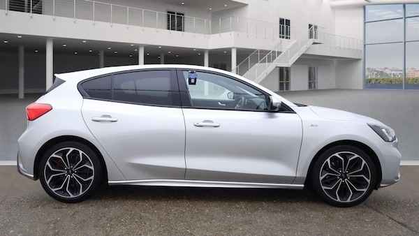 Used Ford Focus 2019 for sale - 76210802: Photo 9
