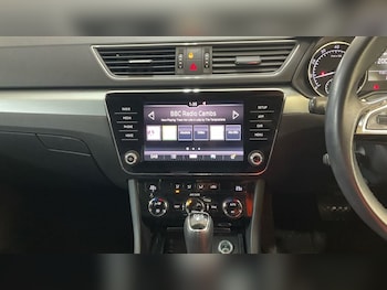 Used Skoda Superb 2018 for sale - 76848136: Photo