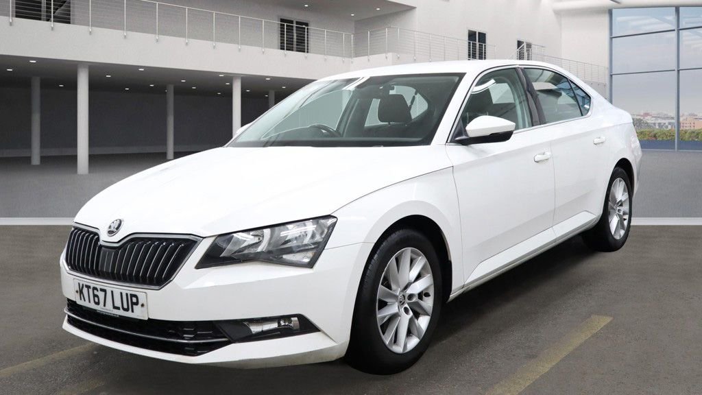 Used Skoda Superb 2018 for sale - 76848136: Photo 5