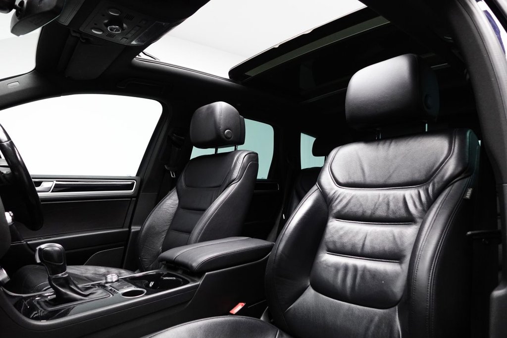 Used Volkswagen Touareg 2017 for sale - 77250151: Photo 17