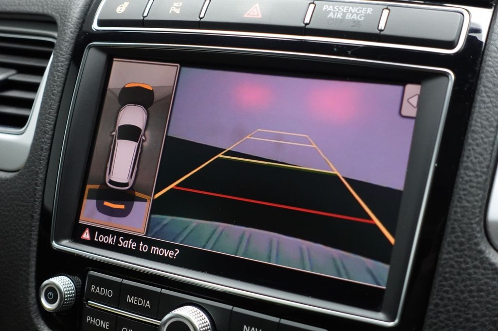 Used Volkswagen Touareg 2017 for sale - 77250151: Photo 21