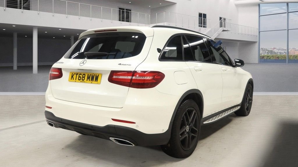 Used Mercedes-Benz GLC 2019 for sale - 77122290: Photo 8