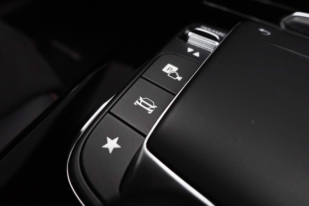 Used Mercedes-Benz A-Class 2021 for sale - 75998885: Photo 41