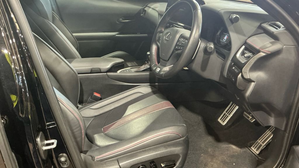 Used Lexus UX 2023 for sale - 77835935: Photo 2