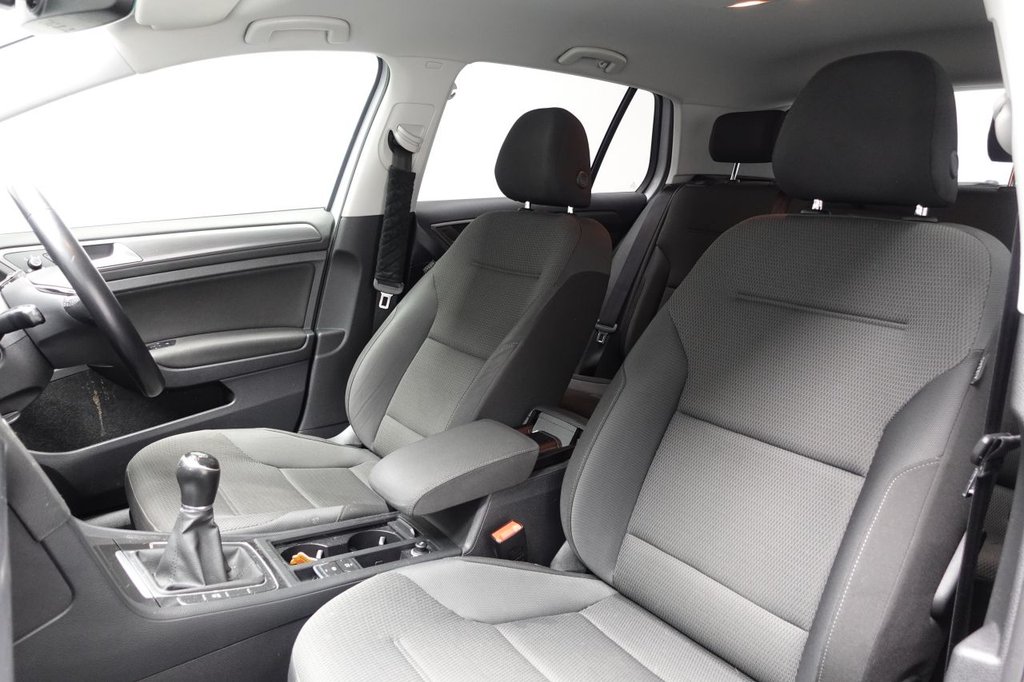 Used Volkswagen Golf 2018 for sale - 77249791: Photo 18