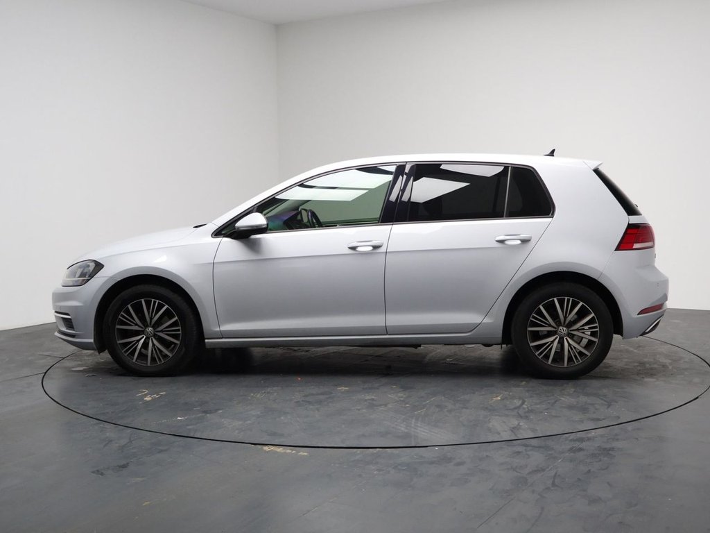 Used Volkswagen Golf 2018 for sale - 77249791: Photo 8