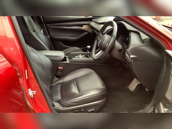 Used Mazda Mazda3 2019 for sale - 76010512: Photo 2