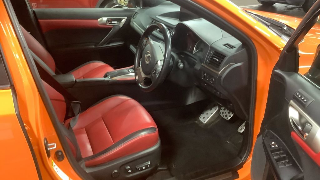 Used Lexus CT 2019 for sale - 77328330: Photo 2