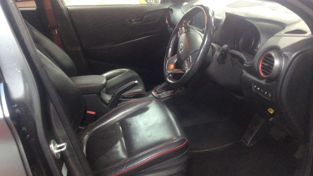 Used Hyundai KONA 2019 for sale - 76429903: Photo 2