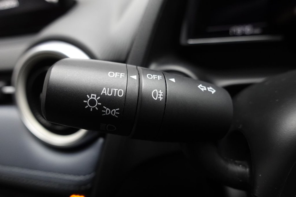 Used Mazda Mazda2 2022 for sale - 77499050: Photo 42