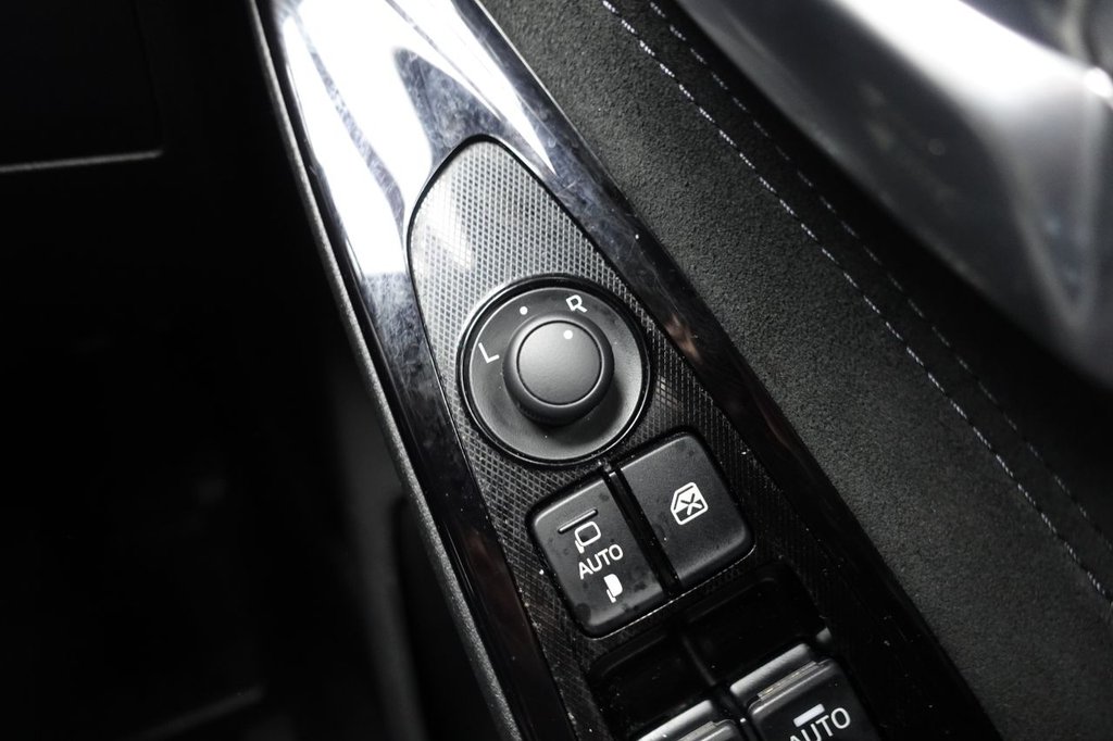 Used Mazda Mazda2 2022 for sale - 77499050: Photo 45