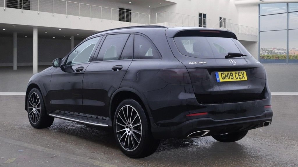 Used Mercedes-Benz GLC 2019 for sale - 76973742: Photo 6