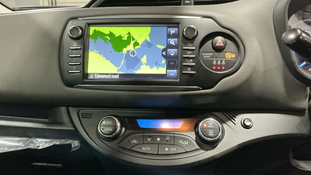 Used Toyota Yaris 2017 for sale - 77007151: Photo 3